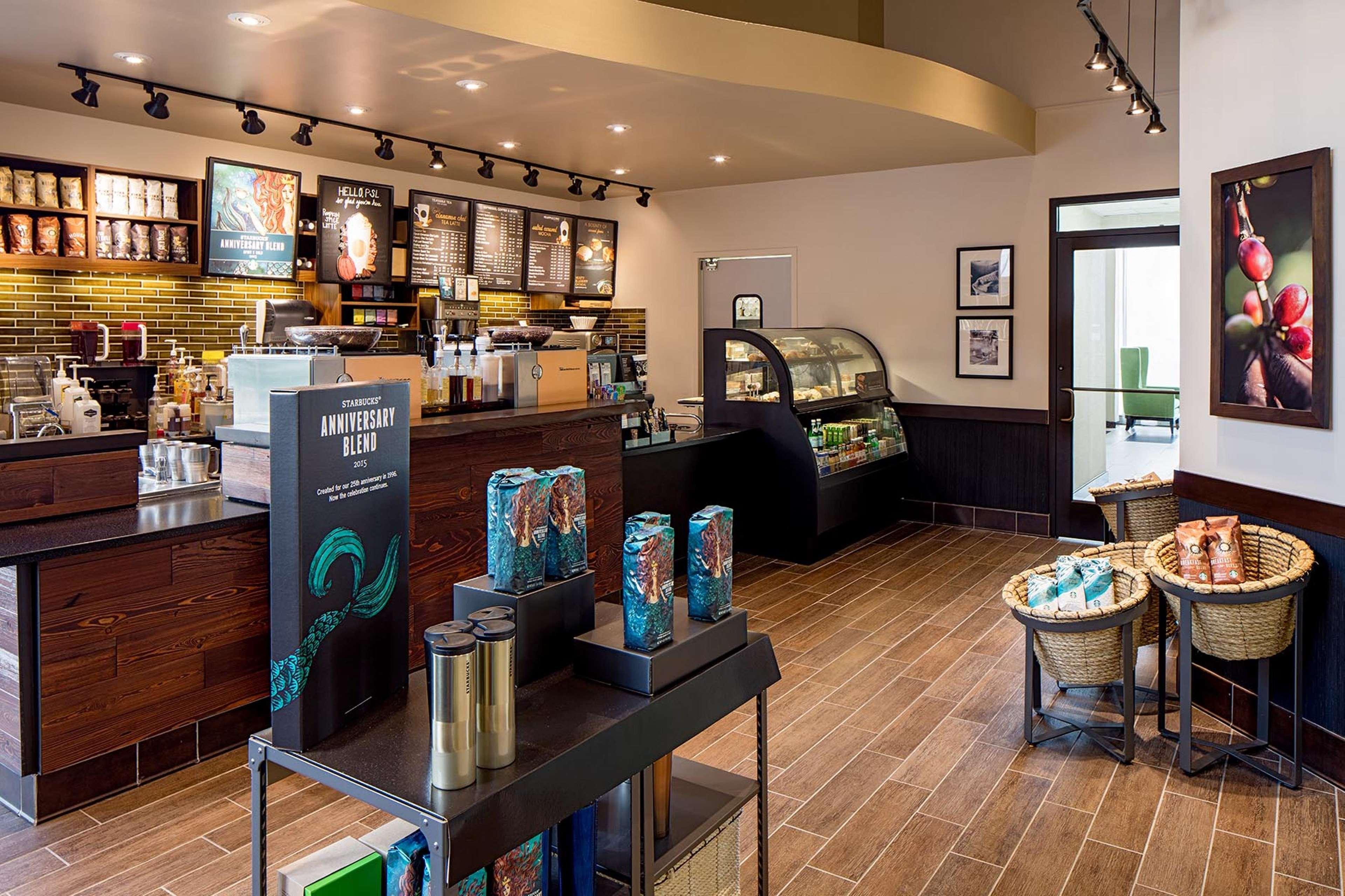 Doubletree By Hilton Hotel Houston Greenway Plaza Екстер'єр фото