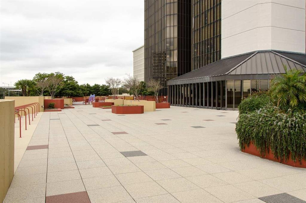 Doubletree By Hilton Hotel Houston Greenway Plaza Екстер'єр фото